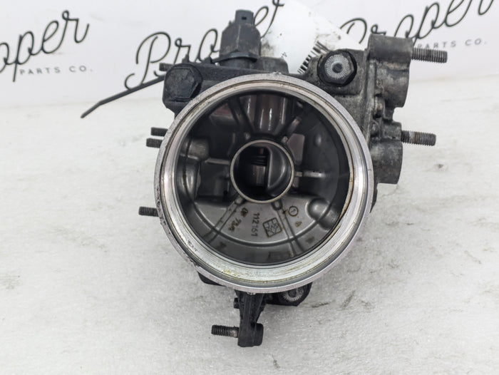 BMW E60 E61 M5/E63 E64 M6 S85 Engine Oil Filter Housing 7836449