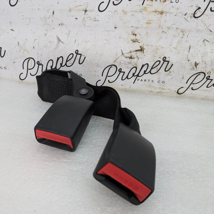BMW F30 F36 F31 F80 340xi 335xi 328xi 330xi 320i M3 Rear Center Seatbelt Buckles 7375446
