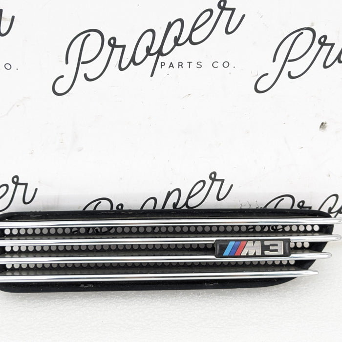 BMW E46 M3 Coupe/Convertible Passenger Right Wing Fender Grille Vent Badge 2694608