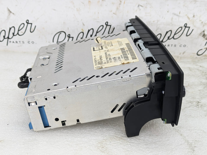 BMW E90 E91 E92 E93 335xi 330xi 328xi 325xi 323i Professional Headunit/Radio/CD Player 9258179