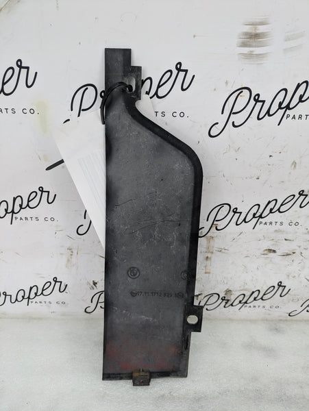 BMW E30 325i 320i 318i Engine Cooling Fan Shroud Cover 1712829