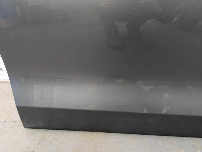 2021 Volvo V60 T6 R-Design Right/Passenger Side Front Door Osmium Gray Metallic (714)