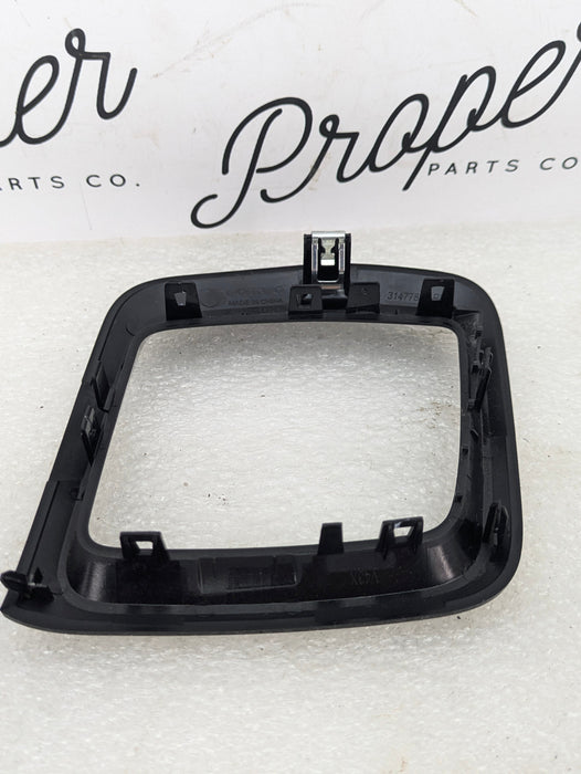 2021 Volvo V60 T6 R-Design Right/Passenger Side Dashboard Vent Trim Cover Black 31477880