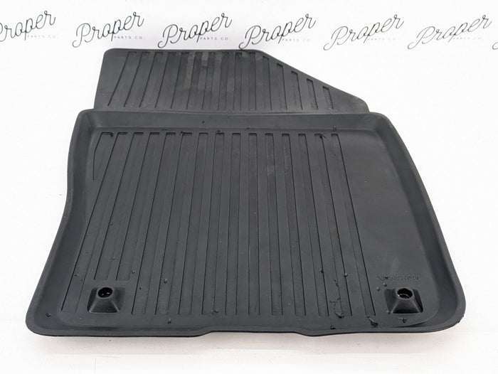 2021 Volvo V60 T6 R-Design Winter/Rubber Black Floor Mat Set 31322963