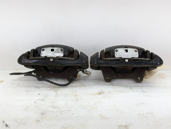 BMW E91 E90 E92 E93 335i/335xi Front Brake Calipers 34116773201/34116773202