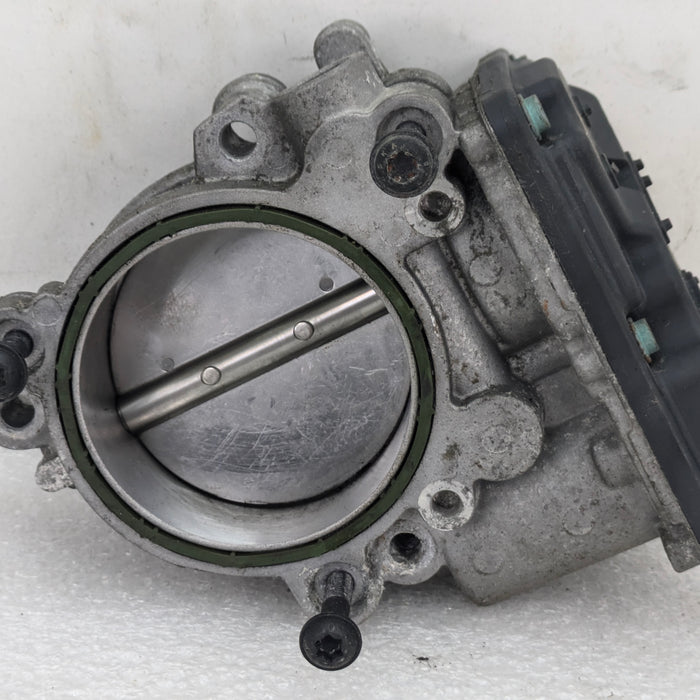 BMW F34 F30 F32 F33 F36 440i 440xi 340i 340xi B58 Engine Throttle Body 8623324