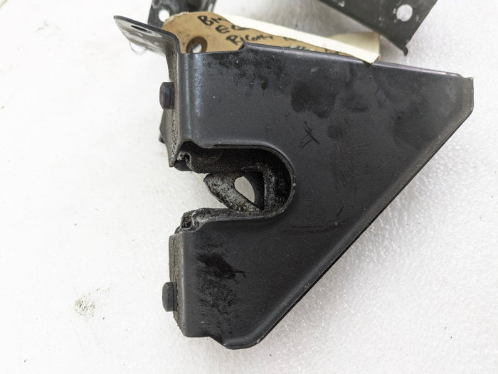 BMW E92 E93 335xi 328xi M Sport Front Radiator Support Impact Bar & Hood Latches 7227969