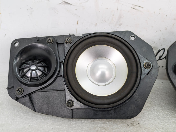 BMW E61 530xi 525xi 550i Wagon Logic 7 Door Loudspeaker Set 6934424/6934423