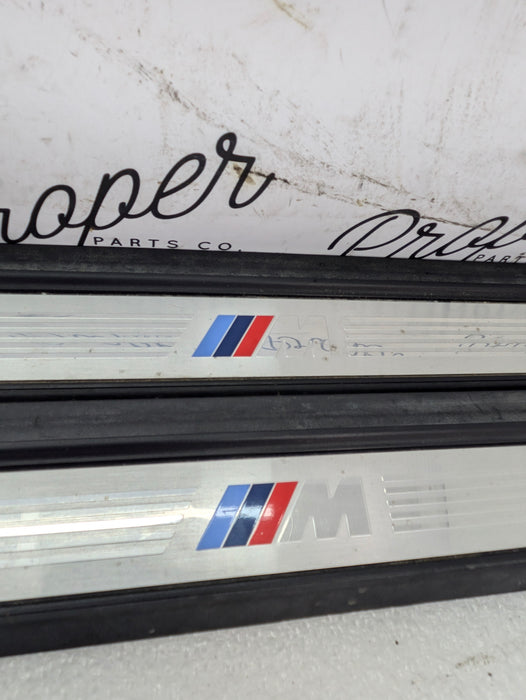 BMW F22 228xi 230xi M Sport Left/Right Door Sill Set 8055499 *DAMAGED*