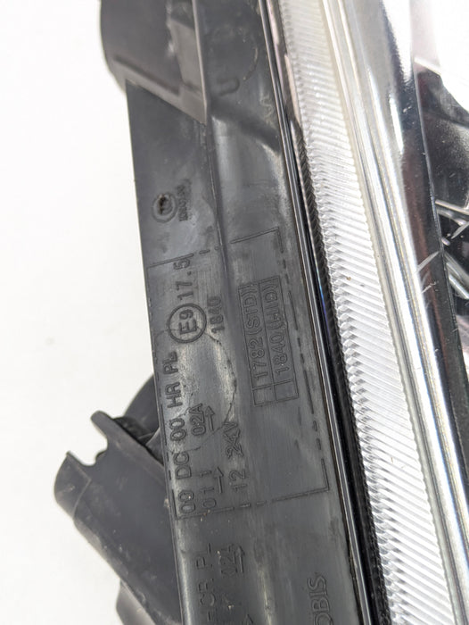 Hyundai BK1 Genesis Coupe Left/Driver Side Xenon Headlight 92101-2M0 *DAMAGED*