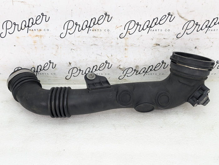 BMW E90 E92 E93 335xi 335i E82 E88 135i N55 Air Induction Intake Charge Pipe 7615026/8644432