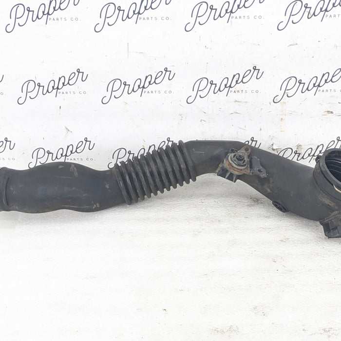 BMW F32 F33 F36 F30 F34 435xi 335xi Intercooler Air Intake Duct Charge Pipe Hose 7604033