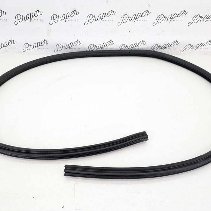BMW E93 335is 335xi 335i 328xi 328i M3 Left/Driver Side Rubber Door Seal Gasket 51767162403