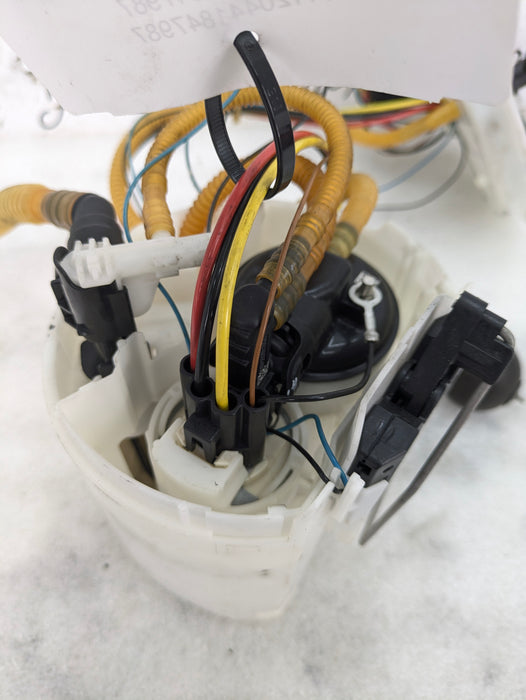 BMW F97 X3 M Engine Gas Tank Fuel Pump Sending Unit 7465132