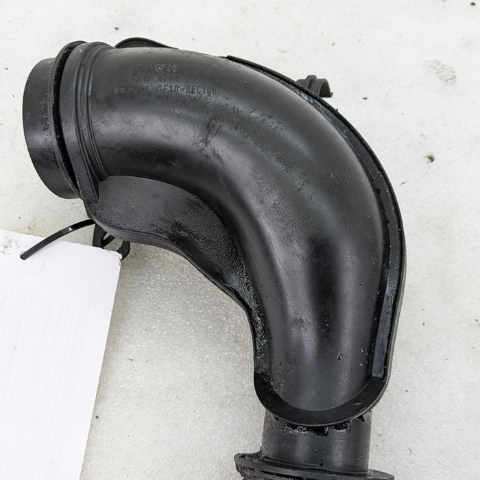 BMW E82 E88 135i/E90 E92 E93 335i N55 Turbocharger Inlet Air Duct 7599290