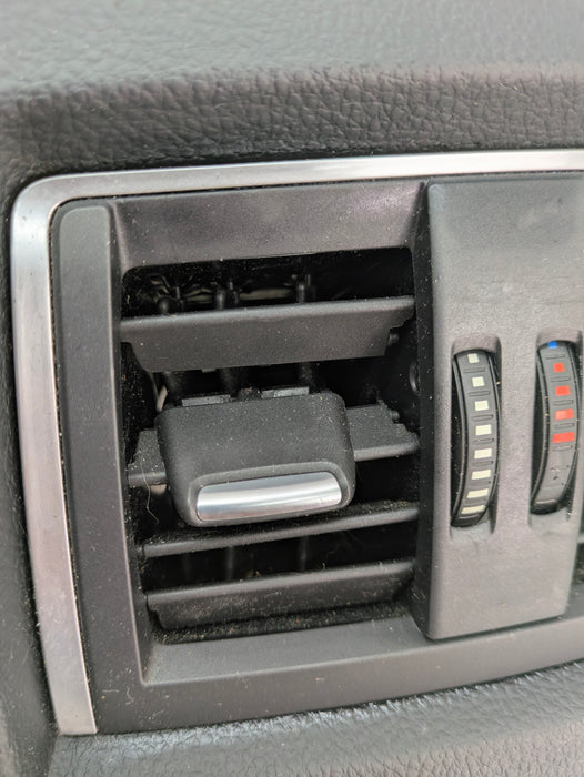 BMW F36 435xi Rear Center Console Vent Trim & Heated Seat Switch 9222046 *DAMAGED*