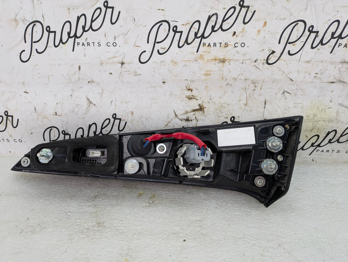 Toyota GZEA14 GR Corolla Rear Left/Driver Side Inner Hatch Tail Light Assembly 81591-12440 *DAMAGED*