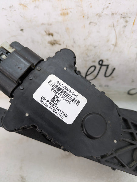 2015 Chevrolet 5th Gen Camaro 2SS Accelerator/Throttle/Gas Pedal & Travel Position Sensor 22741799