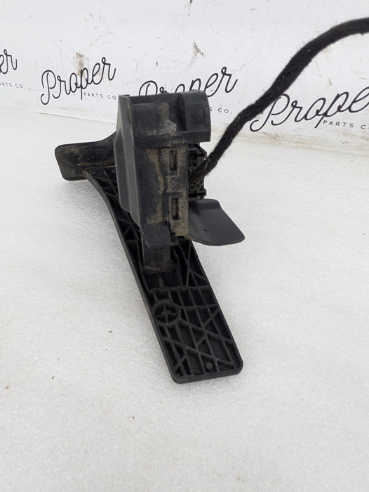 BMW F32 F33 F36 F30 F31 F34 4 & 3 Series Throttle/Accelerator/Gas Pedal 6853175