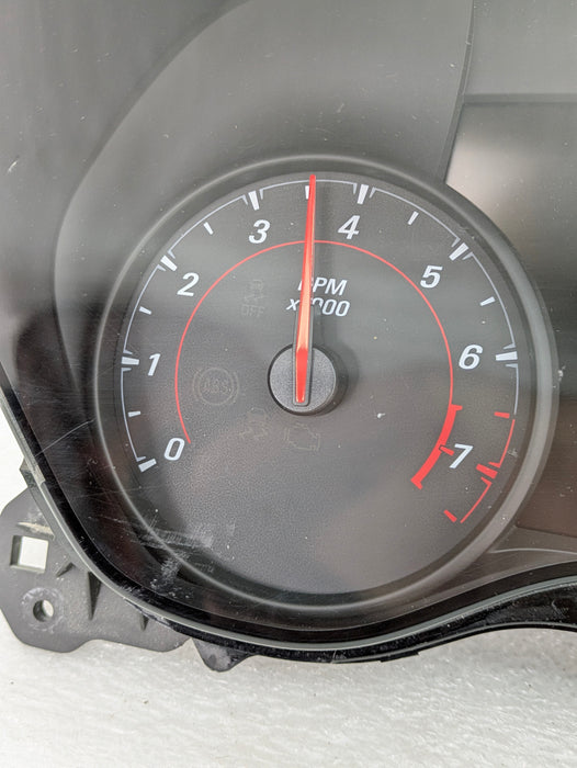 2018 Chevrolet 6th Gen Camaro 2SS Instrument Gauge Cluster Speedometer Tachometer KPH 84211118 *DAMAGED*