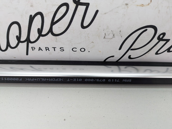 BMW E93 E92 335is 335xi 335i 328xi 328i M3 Right/Passenger Side Door Chrome Window Trim Line 7119079