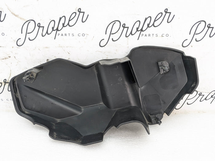 BMW G20 G22 G23 G26 330ix M340ix 330ex DME/ECU/Engine Computer Control Module Mounting Bracket Holder Trim Cover 8599279