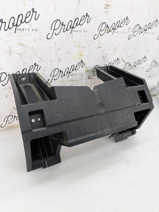 Chevrolet C7 Corvette Stingray Z51 Rear Bumper Center Support Mounting Bracket Carrier 23169479