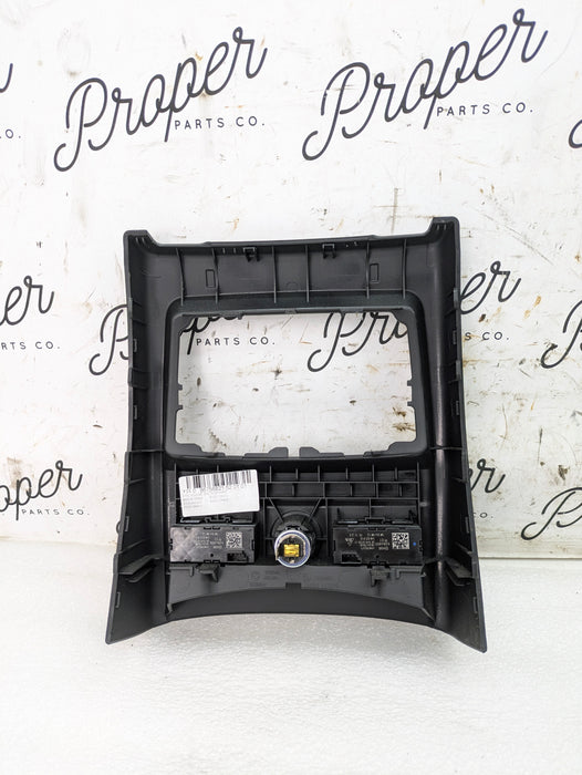 BMW F36 435xi Rear Facing Vent Center Console Vent Trim & Heated Seat Buttons 8675682/9222045/9384805/9384806
