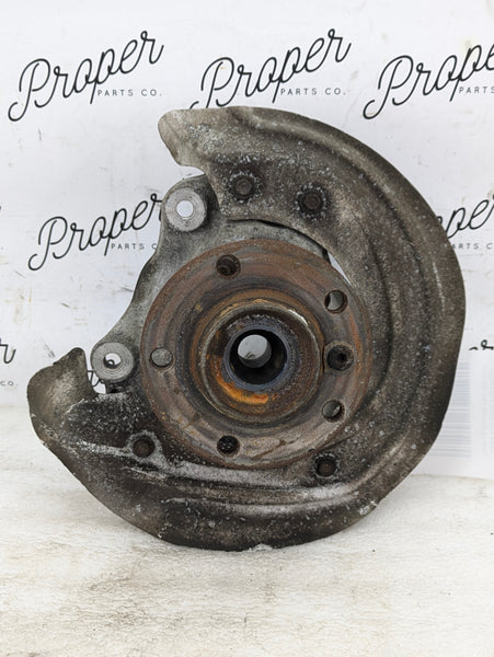 BMW F22 F23 228xi 230xi M235xi M240xi AWD Right/Passenger Side Front Knuckle 6853820