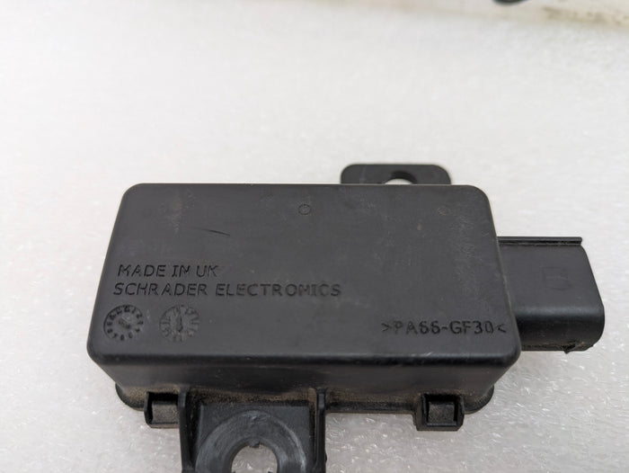 Chevrolet C7 Corvette Stingray Z51 Tire Pressure Monitoring System/TPMS Sensor Module 22923527