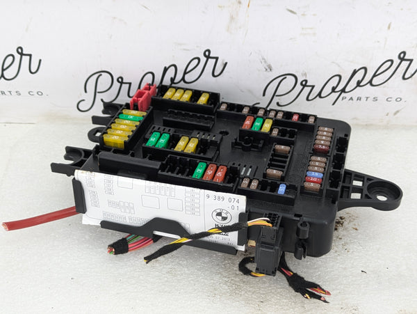 BMW F22 228xi M240xi M235xi 230xi Rear Power Distribution Module/Fuse Box 9389070