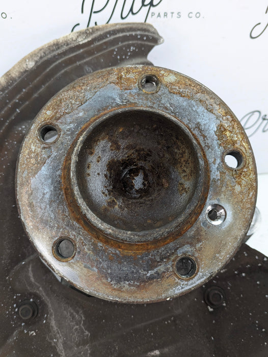 BMW E82 E88 135i 128i E90 E91 E92 E93 335i 330i 328i 325i 323i Left/Driver Side Front Knuckle/Hub/Spindle 6764443