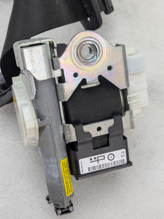 BMW F30 F36 F34 F31 F80 335xi 340xi 330xi 328xi 320i M3 Left/Driver Side Seatbelt 7272475