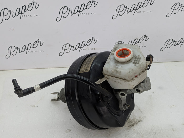 BMW F36 435xi Brake Booster & Master Cylinder Assembly 6872135