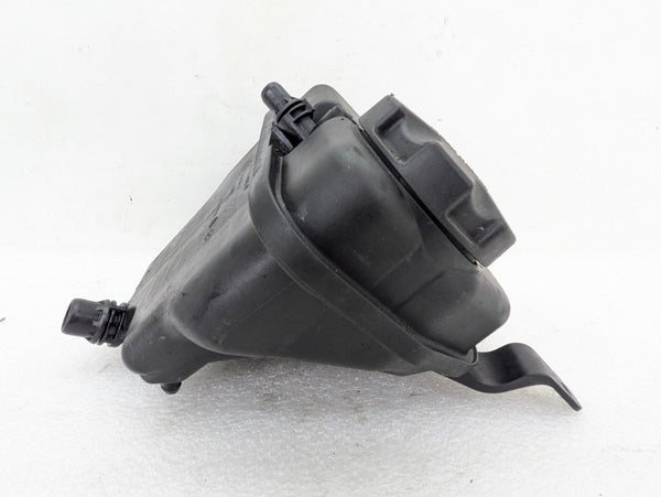 BMW E82 E88 E90 E91 E92 E93 335i 335xi N55 Coolant Reservoir Expansion Tank 7640515