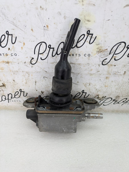 Chevrolet C7 Corvette Stingray Z51 Manual Transmission Gear Shifter Assembly 24279574