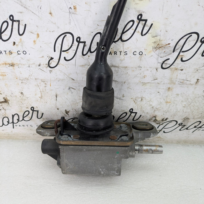 Chevrolet C7 Corvette Stingray Z51 Manual Transmission Gear Shifter Assembly 24279574