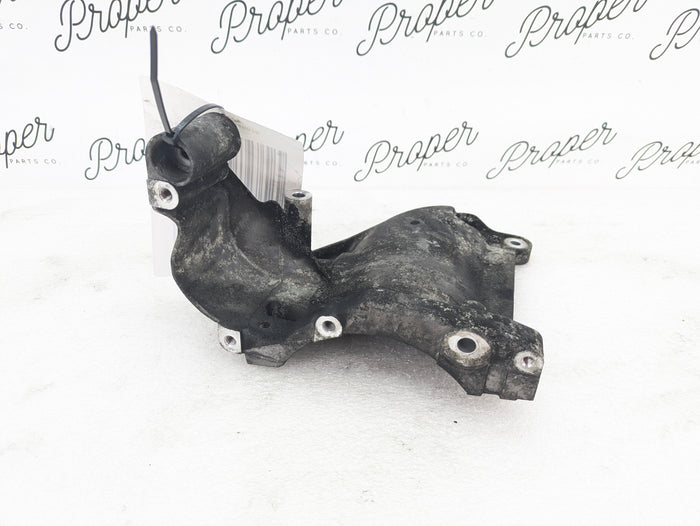 BMW E60 E61 M5 E63 E64 M6 Air Conditioning/AC Compressor Bracket 7835431