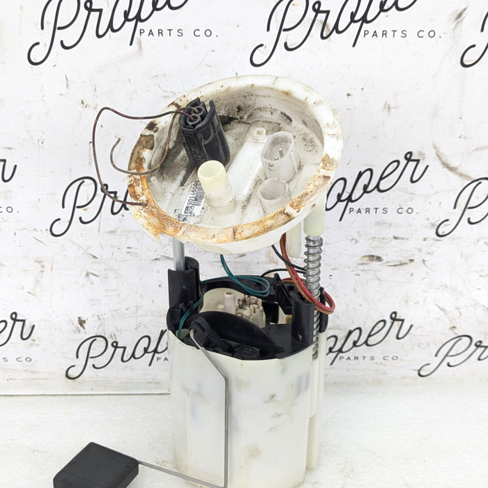 BMW E90 E91 E92 E93 335xi 330xi 328xi 325xi 323i Low Pressure Fuel Pump LPFP Assembly 6765717/16147163298