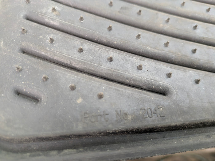 BMW E46 Coupe 330CI 325CI M3 Oem Macneil Rubber All Weather Floor Mat Set