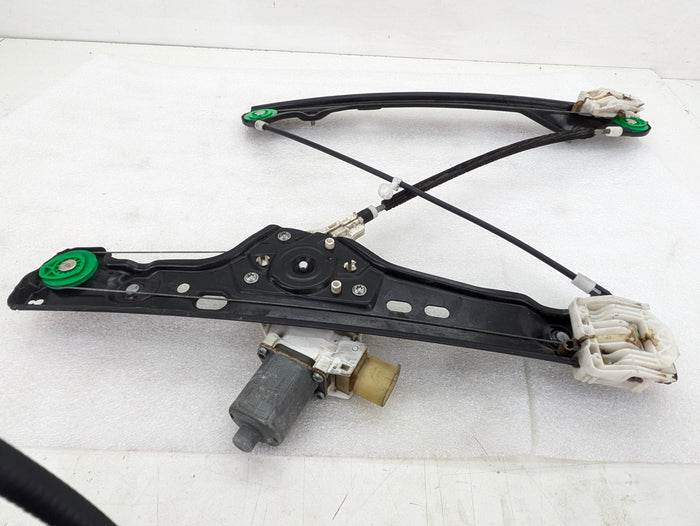 BMW E90 E91 M3 335xi 328xi Sedan Wagon Front Left Driver Window Motor Regulator 51337140587