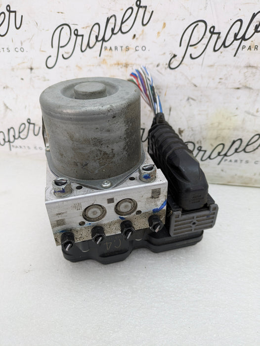 Toyota GZEA14 GR Corolla ABS Anti-Lock Brake Hydraulic Pump Control Module 44540-12C40