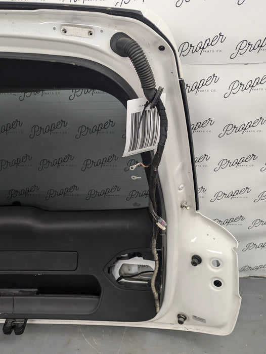 2015-2018 Audi 8U Q3 Rear Tailgate Lift Gate Trunk Lid Cortina White 8U0827025B