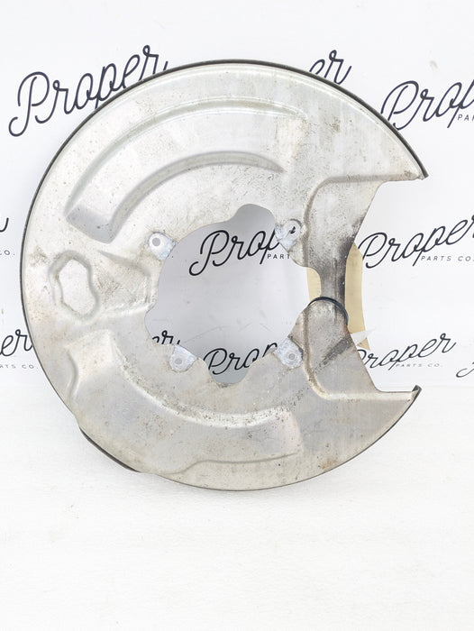 2021 Volvo V60 T6 R-Design Left/Driver Side Rear Spindle/Knuckle/Hub Brake Dust Shield 32217286