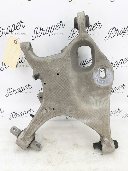 2021 Volvo V60 T6 R-Design Right/Passenger Side Rear Lower Control Arm 32292408
