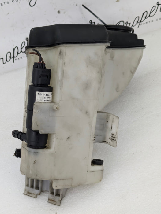 BMW E46 330ci 328ci 325ci 323ci 320i Front Windshield Headlight Washer Tank Reservoir Bottle 7008057/8377430
