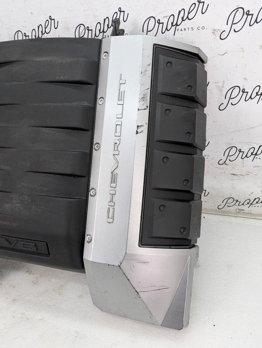2010-2015 Chevrolet 2SS LS3 V8 Factory Engine Cover & Bracket 92246784 *Damaged*