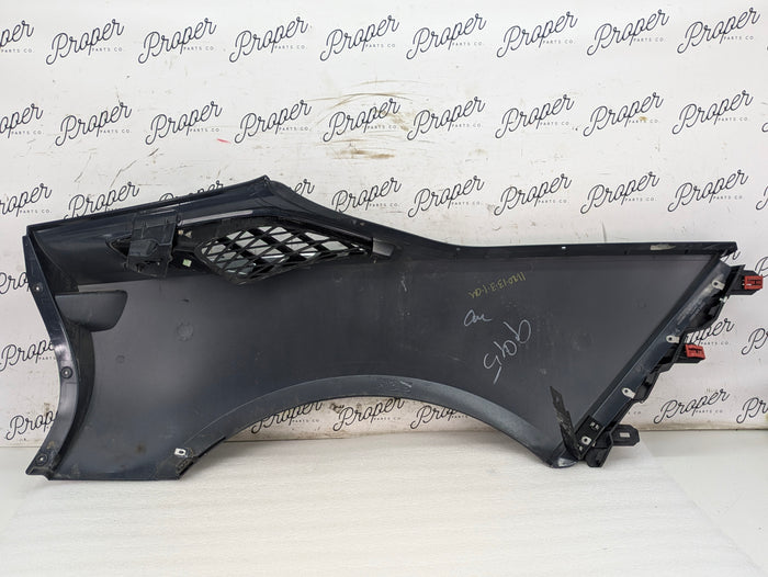 Chevrolet C7 Corvette Stingray Z51 Rear Right Passenger Quarter Fender Night Race Blue Metallic (GXH) 23197623