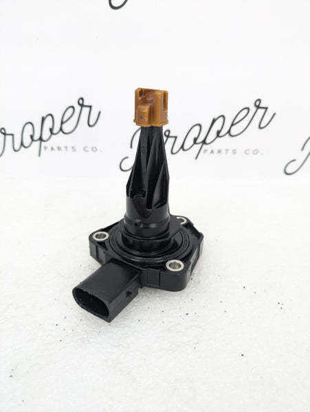 BMW F30 F31 F32 F33 F34 F36 335i 328i 435i 428i N55 N20 Engine Oil Level Sensor 8608779