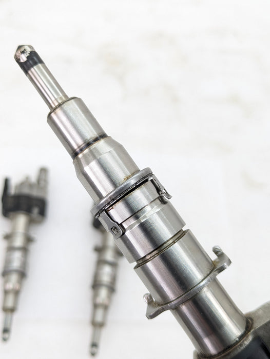 BMW E90 E92 E93 335i 335xi N54 High Pressure Fuel Injectors Index 9 (Set Of 6) 7585261-09 *Damaged*